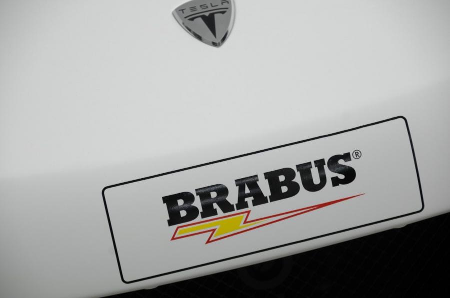  Tesla Roadster Zero Emissio by Brabus 2008 года  (фото 21 из 36)